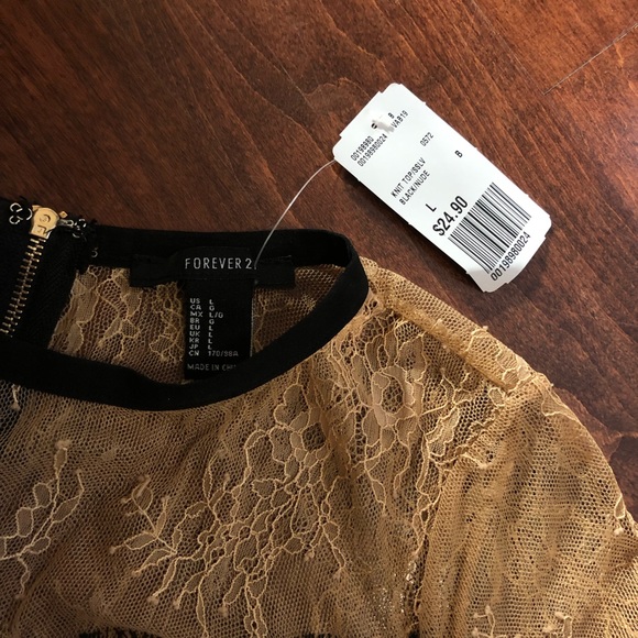 Lace Crop Top - Picture 3 of 3